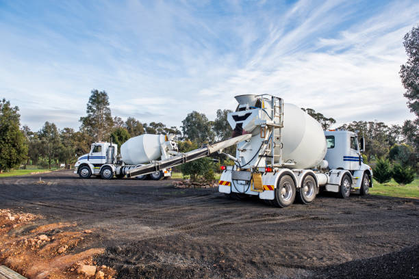 Best Concrete Sealing and Maintenance in Paris, MO
